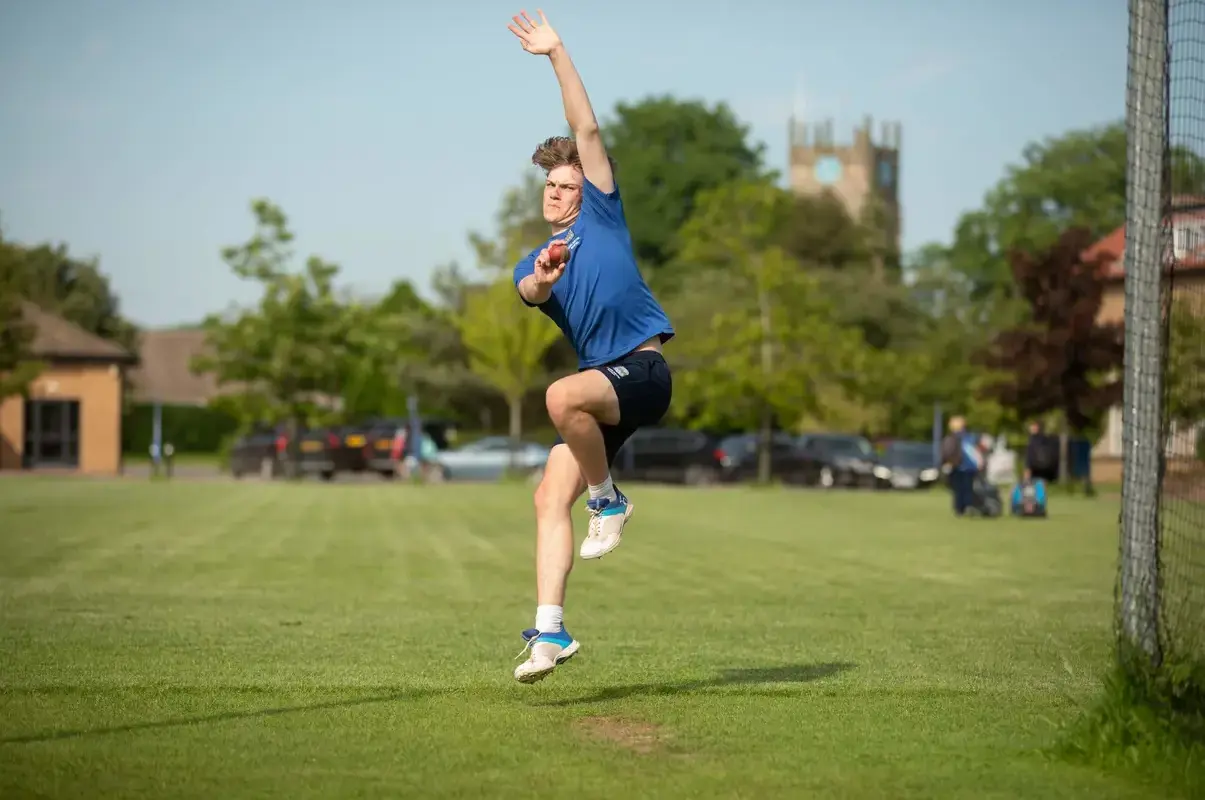 Sixth Form pupil bowling a cricket ball at Pocklington SchoolImage,Column